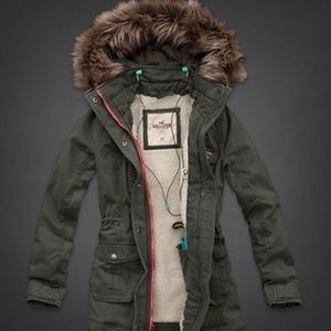 Hollister Sherpa Winter Coat - Army Green